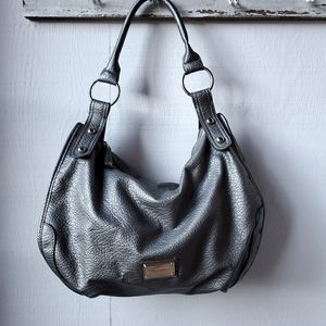 Nine West hobo bag in gray/silver. Large purse.